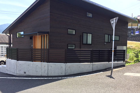 長岡潤一郎建築設計事務所 施工 フェンス