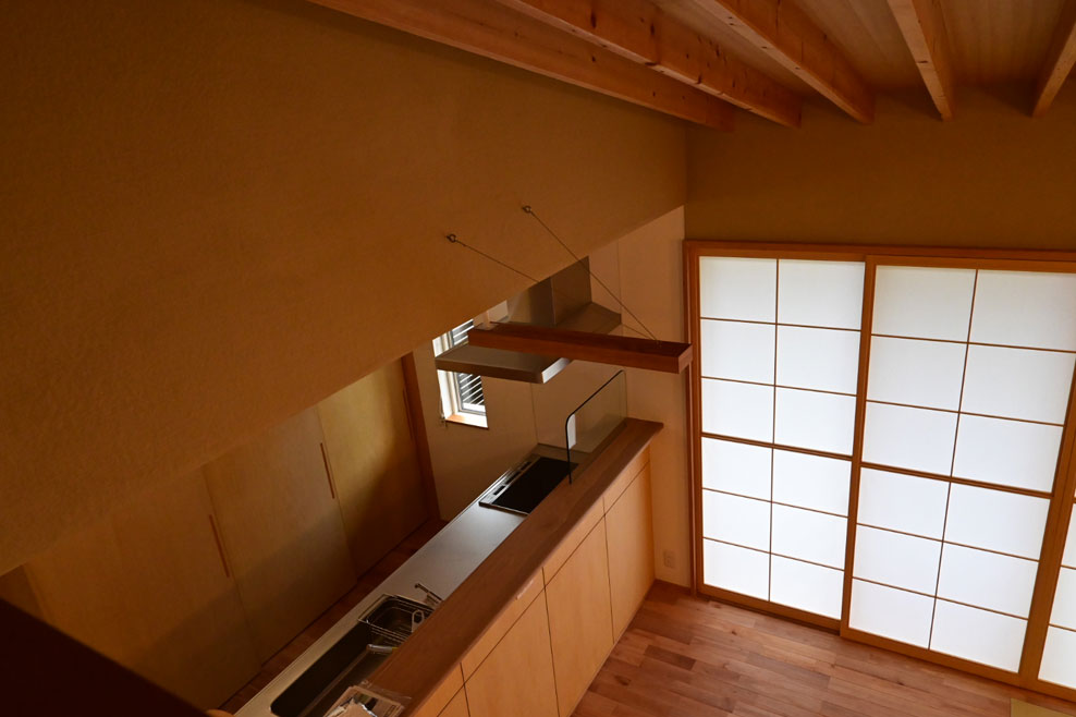 長岡潤一郎建築設計事務所 施工 キッチン上から
