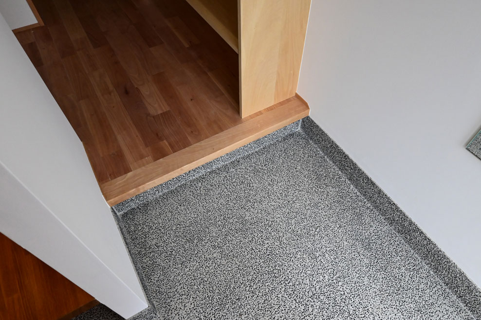 長岡潤一郎建築設計事務所 施工 玄関