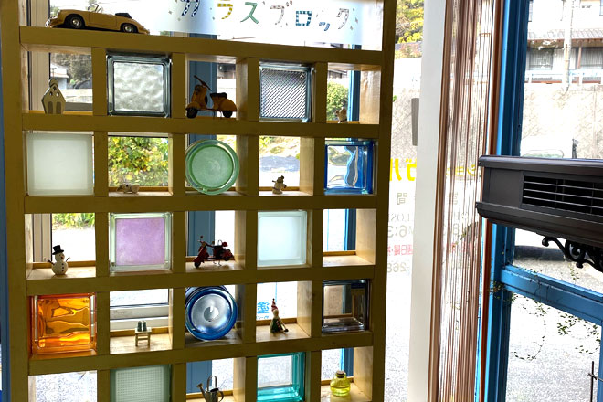 展示スペース ガラスブロック