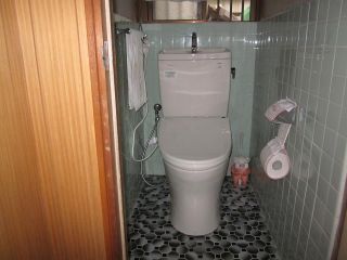 施工後 トイレのみ交換(超節水型)