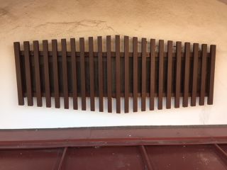 屋根下（やぎり）換気口の飾り