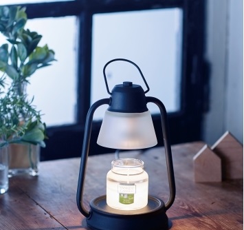 「火を使わない”アロマキャンドル”」関連画像