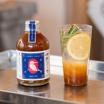 「自分に乾杯!」関連画像