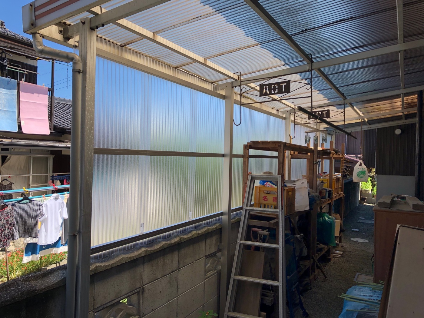 施工後 テラス囲い 側面張替え