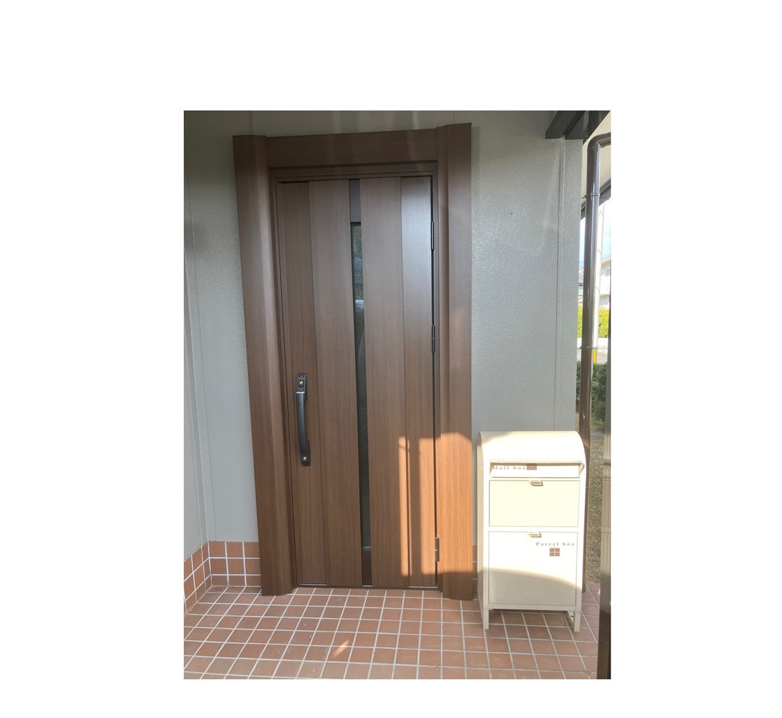 玄関 施工後