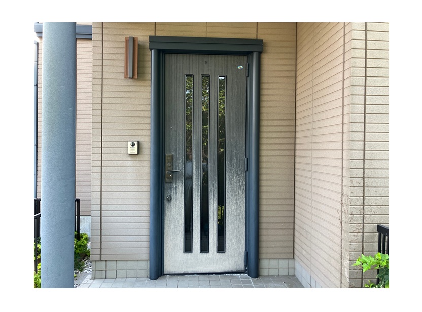 玄関ドア 施工前
