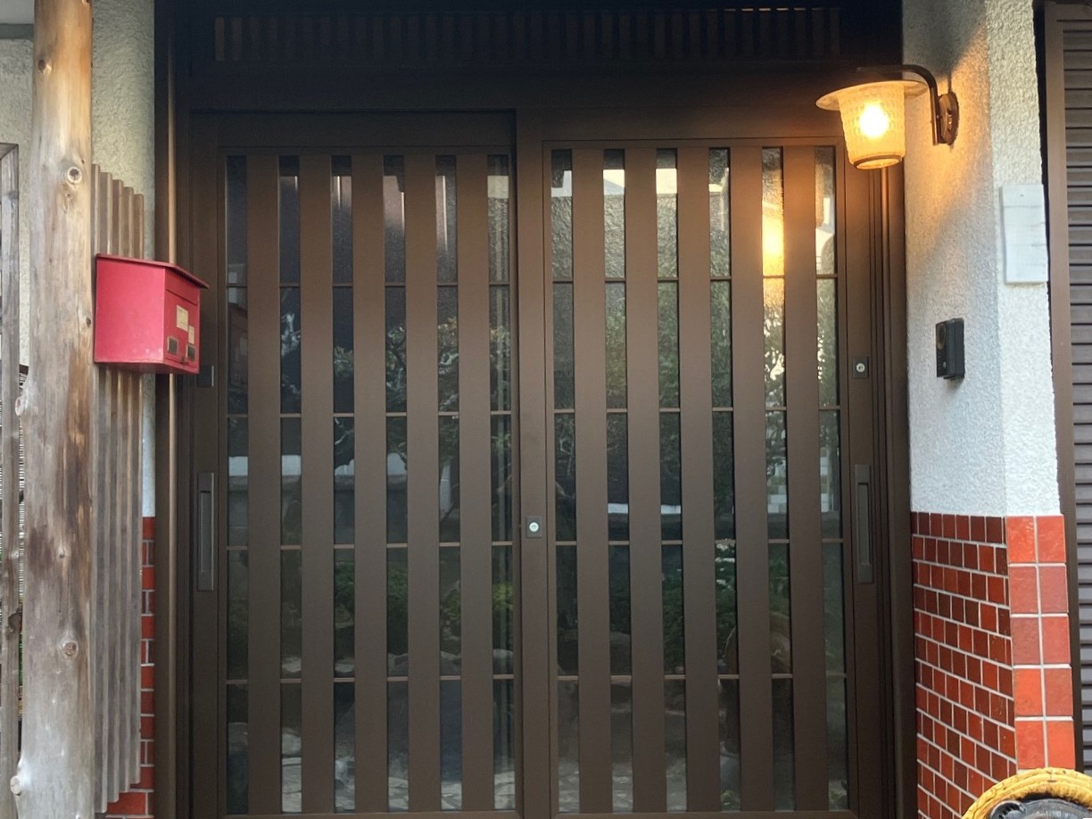 玄関取替え 施工後