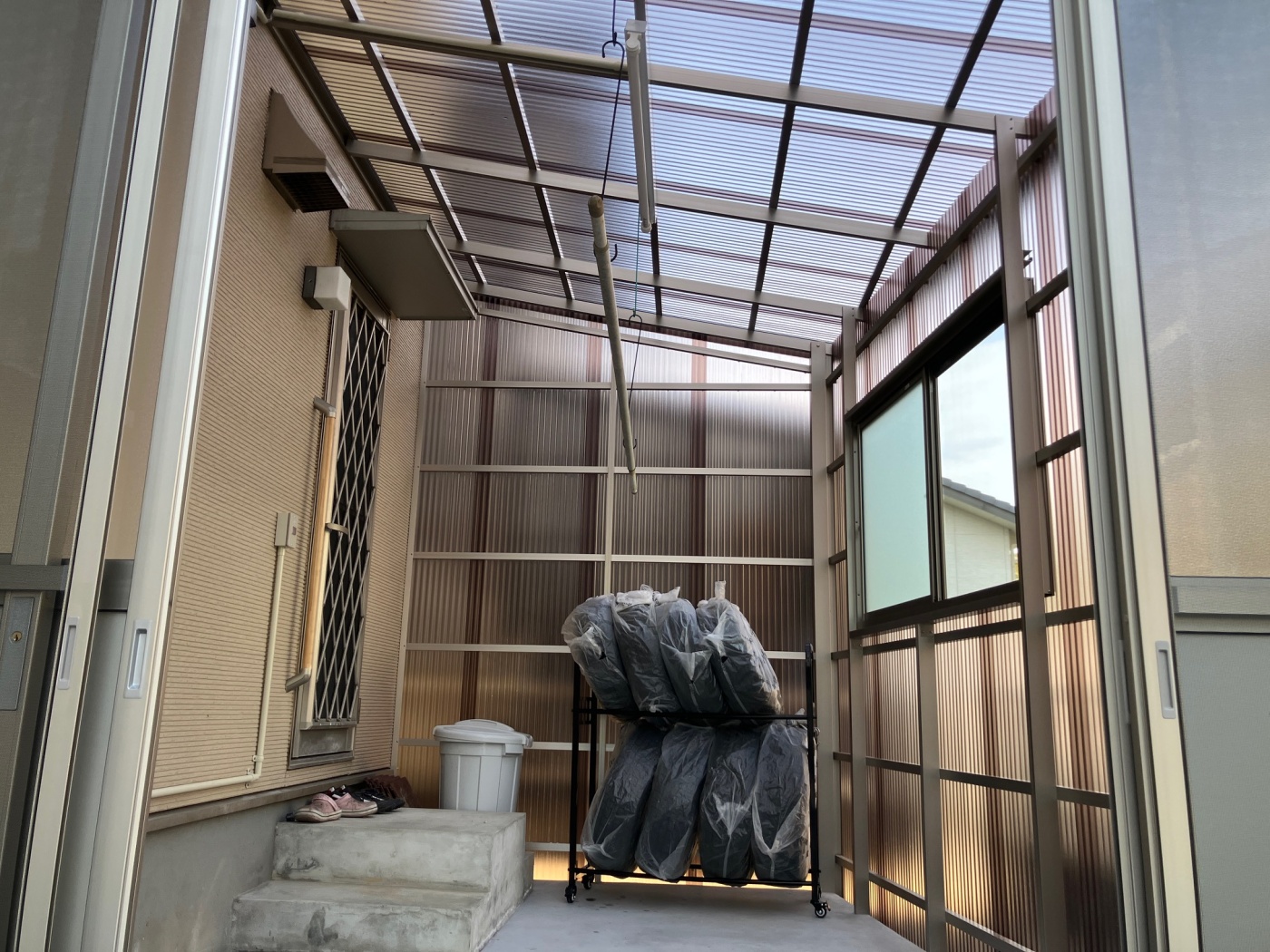 施工後 テラス囲い